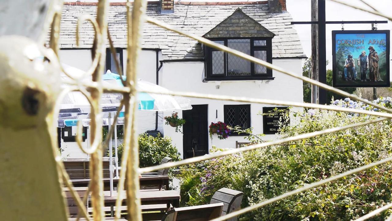 Cornish Arms Inn Port Isaac 2 Miles Pendoggett ภายนอก รูปภาพ