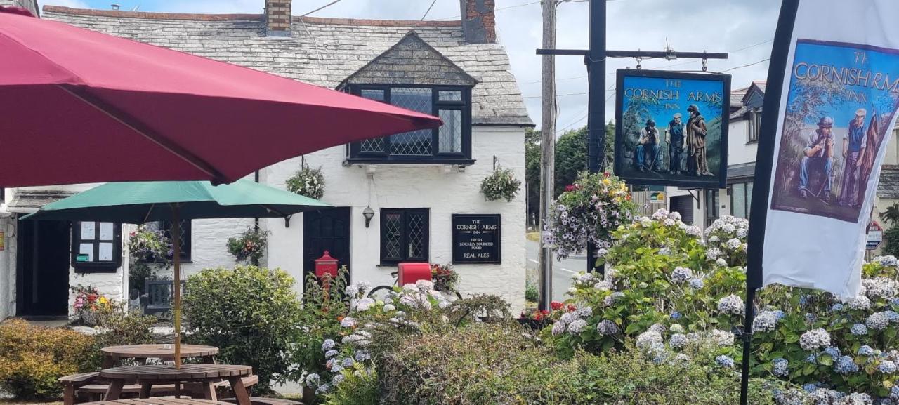 Cornish Arms Inn Port Isaac 2 Miles Pendoggett ภายนอก รูปภาพ