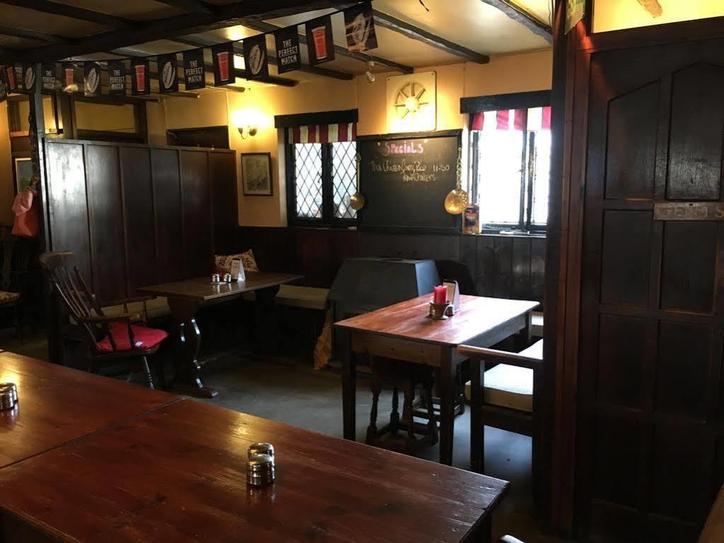 Cornish Arms Inn Port Isaac 2 Miles Pendoggett ภายนอก รูปภาพ